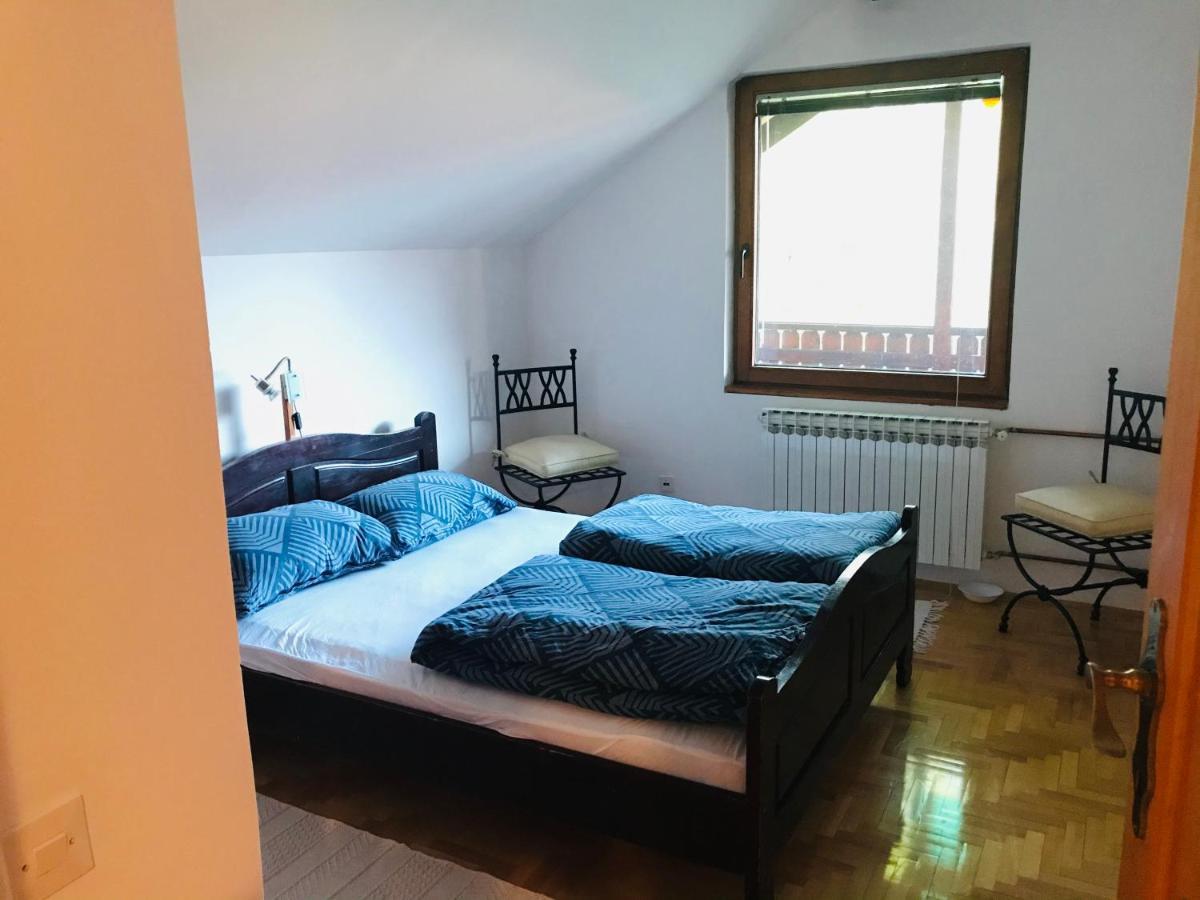 Apartman Simple Apartment Sarajevo Exterior photo
